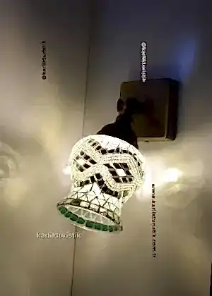 Retro Mafsallı Mozaik Duvar Apliği – Antik Kaplama & El İşçiliği