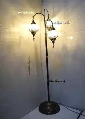 Dekoratif Aydınlatma Çözümü Doğal Işığın Büyüsü Vintage Tarz Osmanlı Çatlak Camlı Lazerli  Lambader