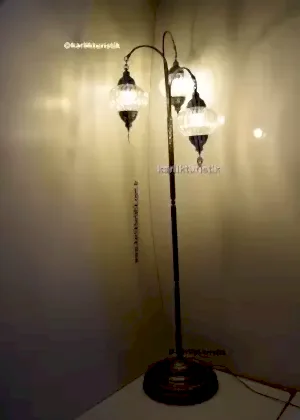 Dekoratif Aydınlatma Çözümü Doğal Işığın Büyüsü Vintage Tarz Osmanlı Pyreks Camlı Lambader